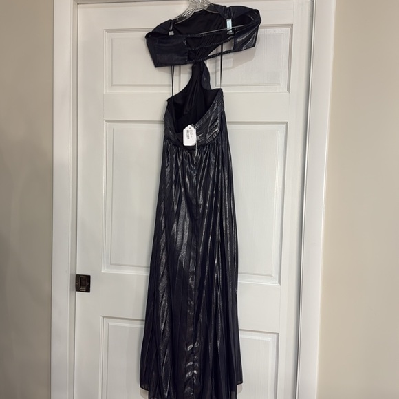 Ramy Brook Black One Shoulder Gown Off the Shoulder Prom Dress - Picture 6 of 6